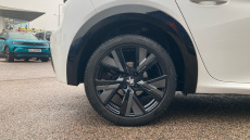 Peugeot 208 1.2 PureTech 100 GT Line 5dr EAT8 Petrol Hatchback